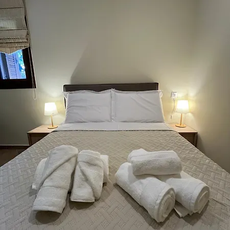 Golden View 2 Kato Samikon